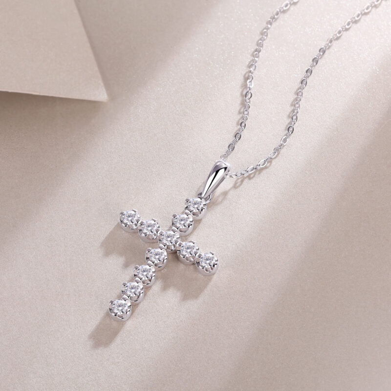 Entrust Luxury Fashion Diamond Pendant Necklace Set With Mosan Diamond Silver Ornaments - Image 4