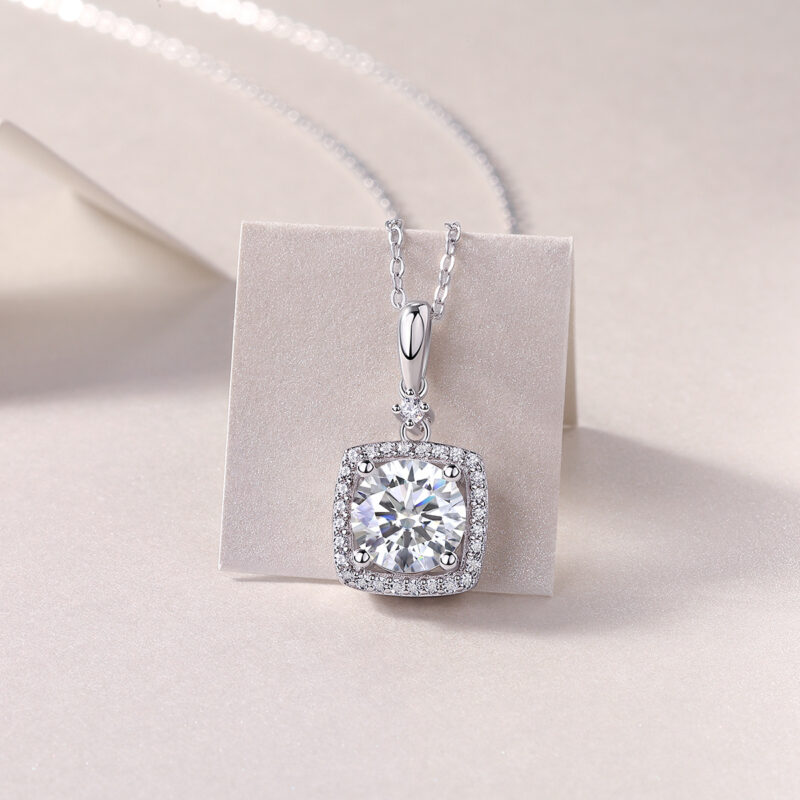 Innocent Mary Luxury Fashion Diamond Pendant Necklace Set With Mosan Diamond Silver Ornaments - Image 3